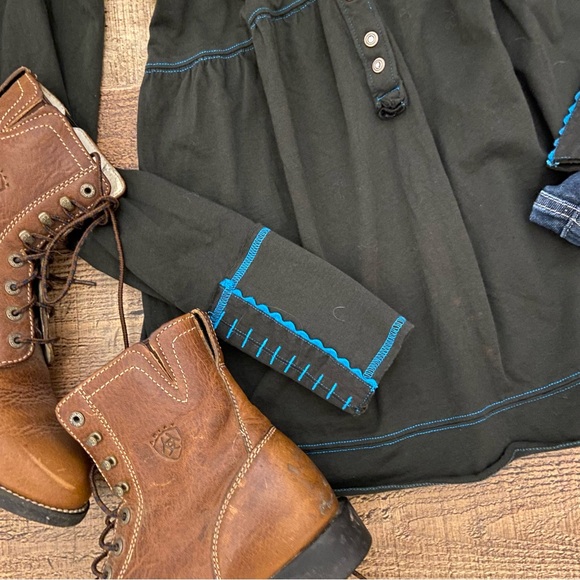 CRUEL Dark Green Top, Rhinestone Buttons, Blue Reverse Stitching - Picture 6 of 11